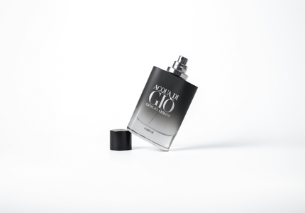 Πώς ο Giorgio Armani κατέκτησε τον κόσμο των αρωμάτων
