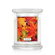 Kringle Candle Leaves αρωματικό κερί μεσαίο 2-φιτίλι (411 g)