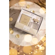Κερί ipuro Essentials Time to Glow + διαχύτης σε συσκευασία δώρου 125g / 50ml